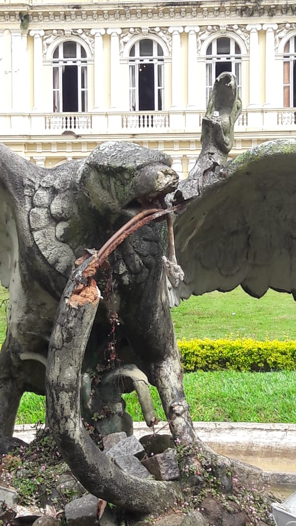 Chafariz da Águia deteriora e precisará de restauro