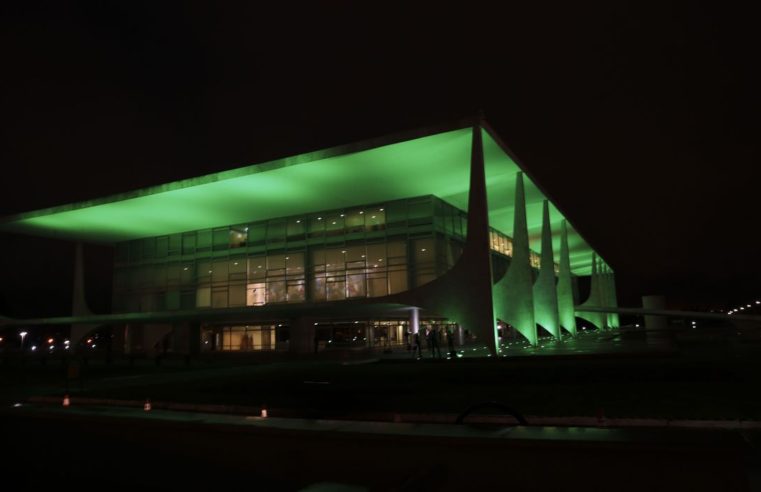 Projeto do governo quer retomar programas de auxílio a empresas