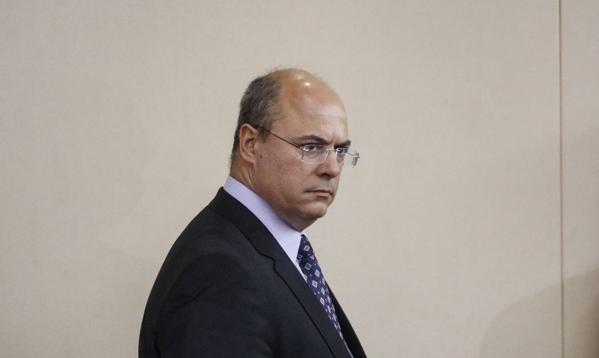 Relator do impeachment de Witzel aguarda argumentação da defesa