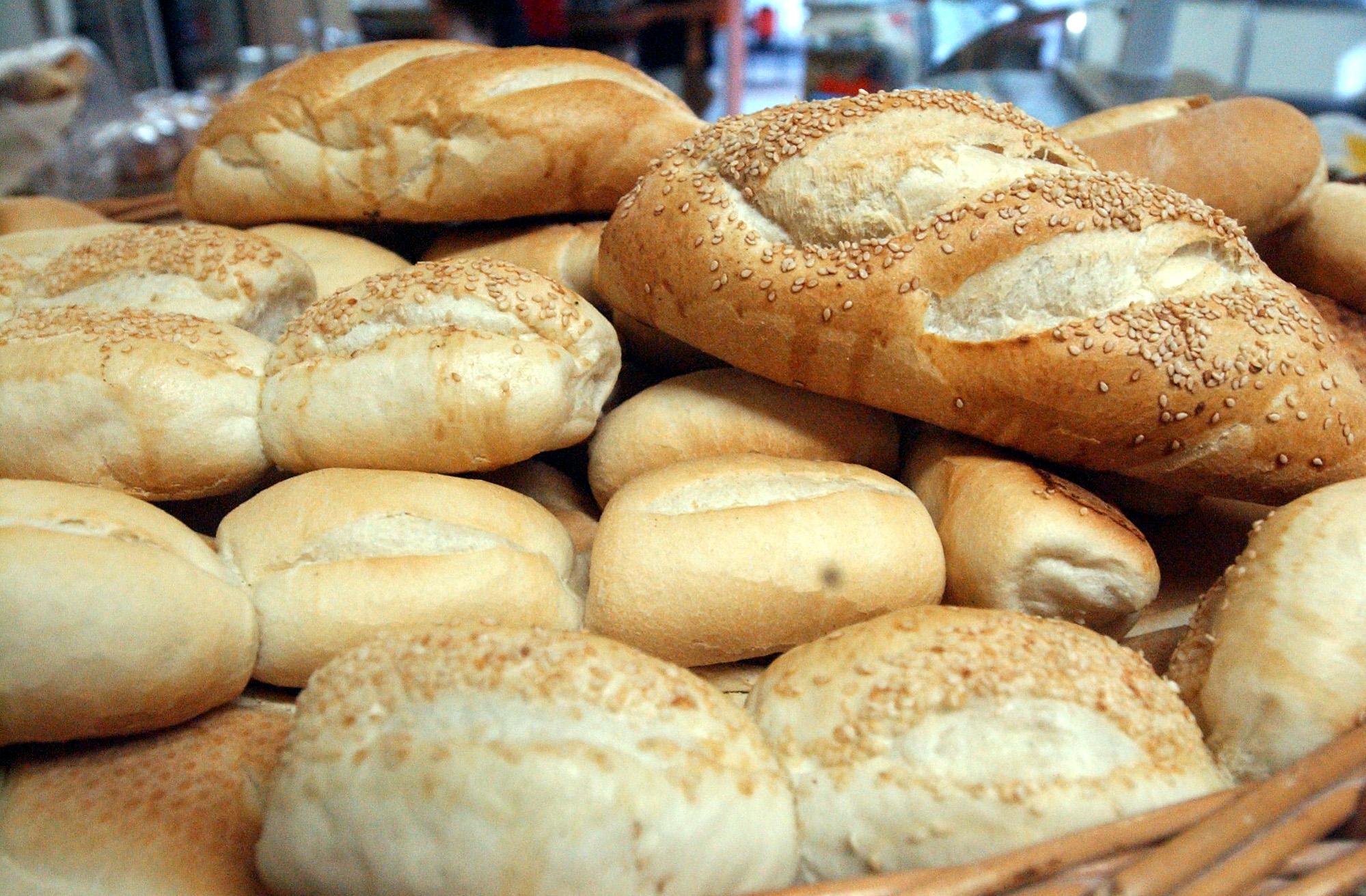 Preço do pão francês deve ser fixado em local de fácil visualização do consumidor