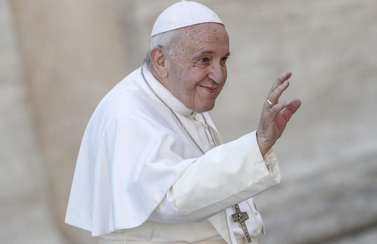 Prefeitura de Petrópolis declara luto oficial pela morte do Papa Francisco