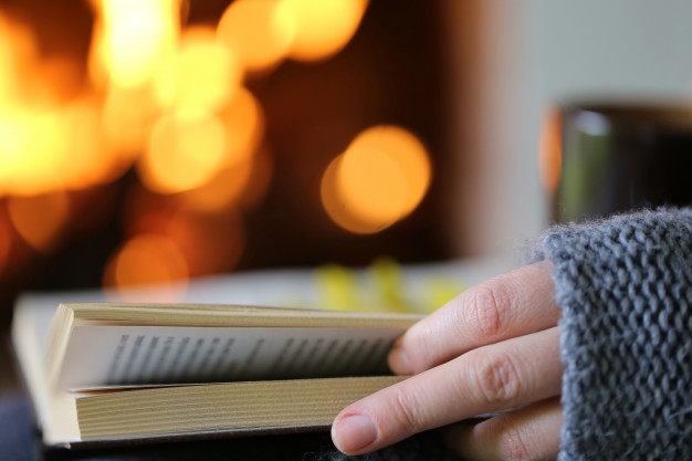 Secretaria de Educação fecha parceria com Editora Vozes para descontos na compra de livros
