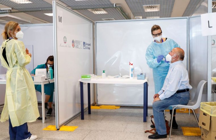 Itália revoga quarentena para viajantes de UE, Reino Unido e Israel