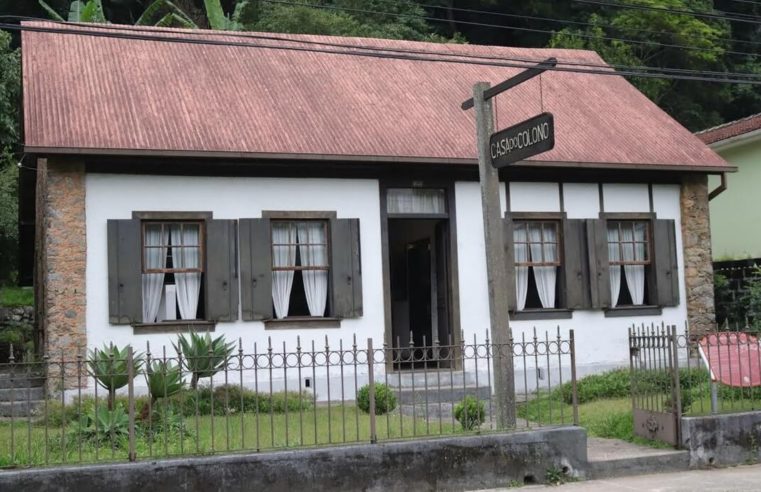 Museus Casa do Colono e Casa de Santos Dumont têm previsão de reabertura ao público para o dia 14 de maio