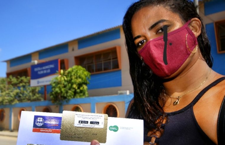 Prefeitura de Nova Iguaçu faz recarga de cartão-alimentação referente ao mês de abril