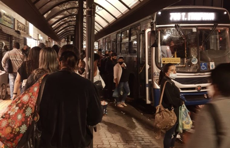 Passagem de ônibus pode ficar mais barata em Petrópolis