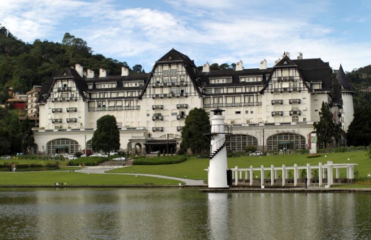 Sesc Quitandinha, tradicional ponto turístico e centro cultural de Petrópolis, reabre no dia 1º de junho