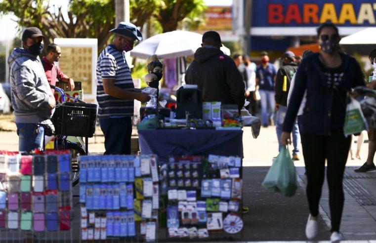 Inflação fica em 0,83% em maio, maior alta para o mês em 25 anos