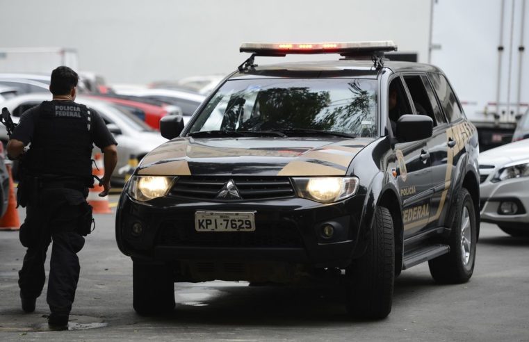 PF faz extradição de argentinos acusados de feminicídio