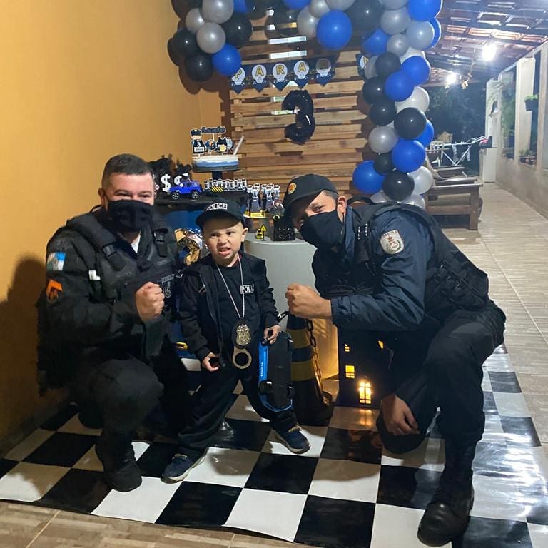 Polícia Militar é cada vez mais escolhida como tema de festas infantis