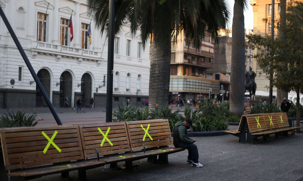 Com casos em alta, Chile prorroga alerta sanitário até setembro