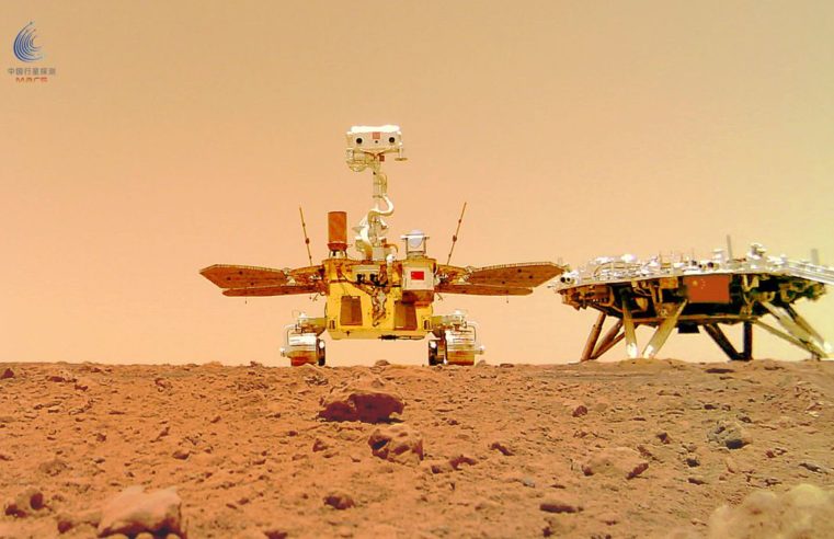 China publica imagens em cores da superfície de Marte