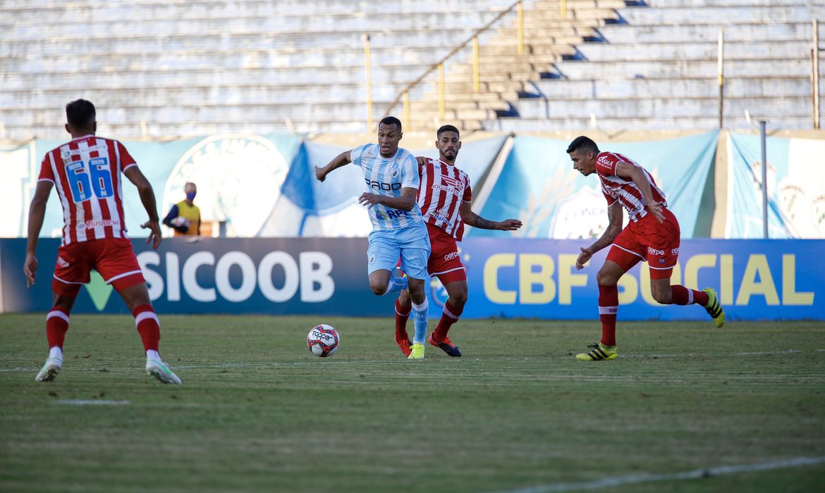 Série B: Londrina e Náutico empatam no estádio do Café