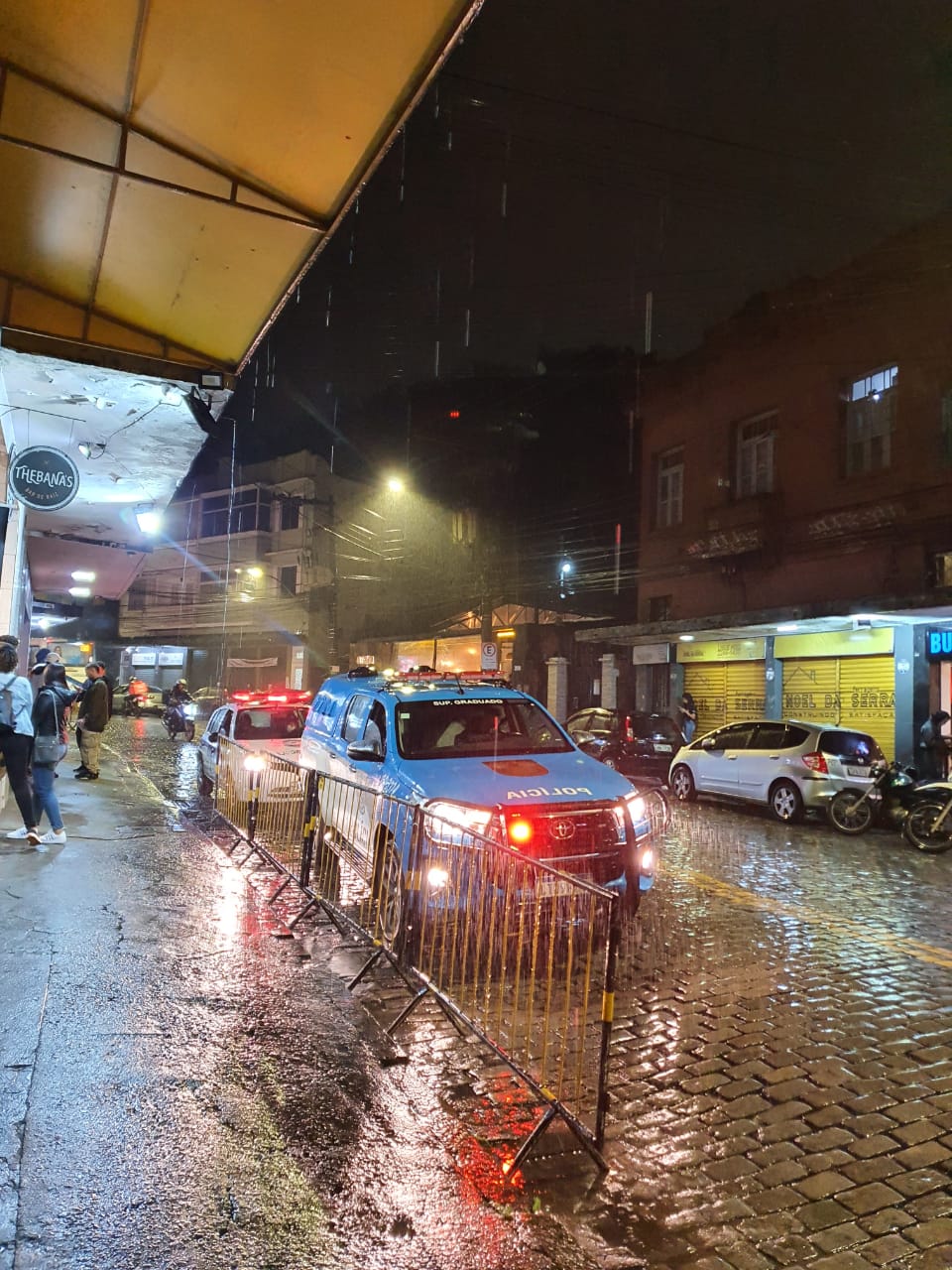Em Petrópolis, teve “Choque de Ordem” mesmo com chuva