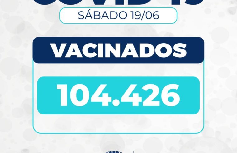 Neste sábado, o Departamento de Vigilância em Saúde, vacinou durante todo o dia, 1.370 pessoas