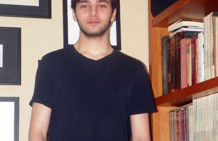 Artigo de aluno do Cefet/Petrópolis sobre inteligência artificial no jogo campo minado é publicado em revista internacional