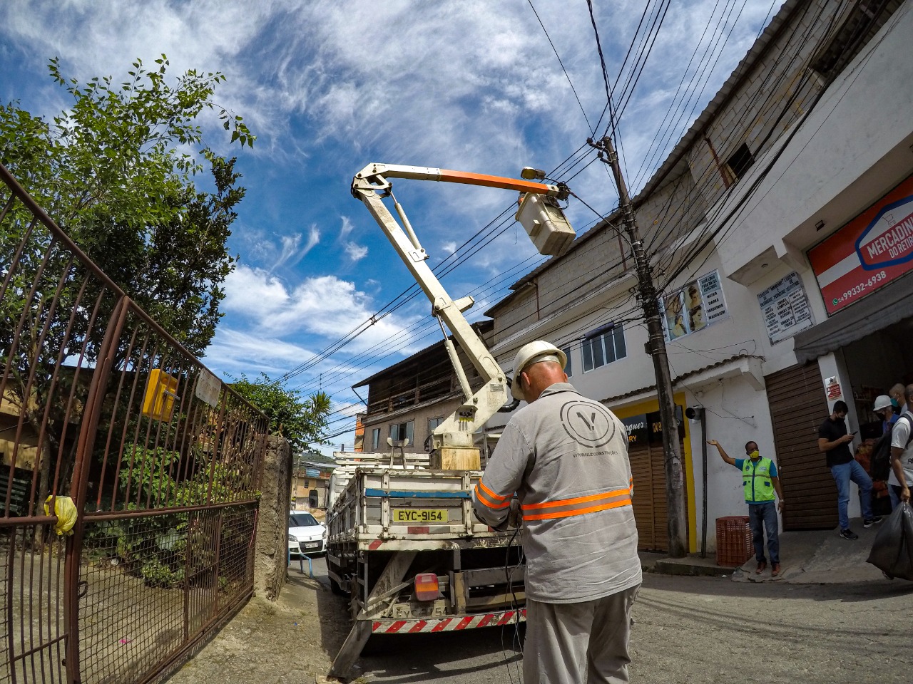 Rua João Xavier ganha iluminação de LED