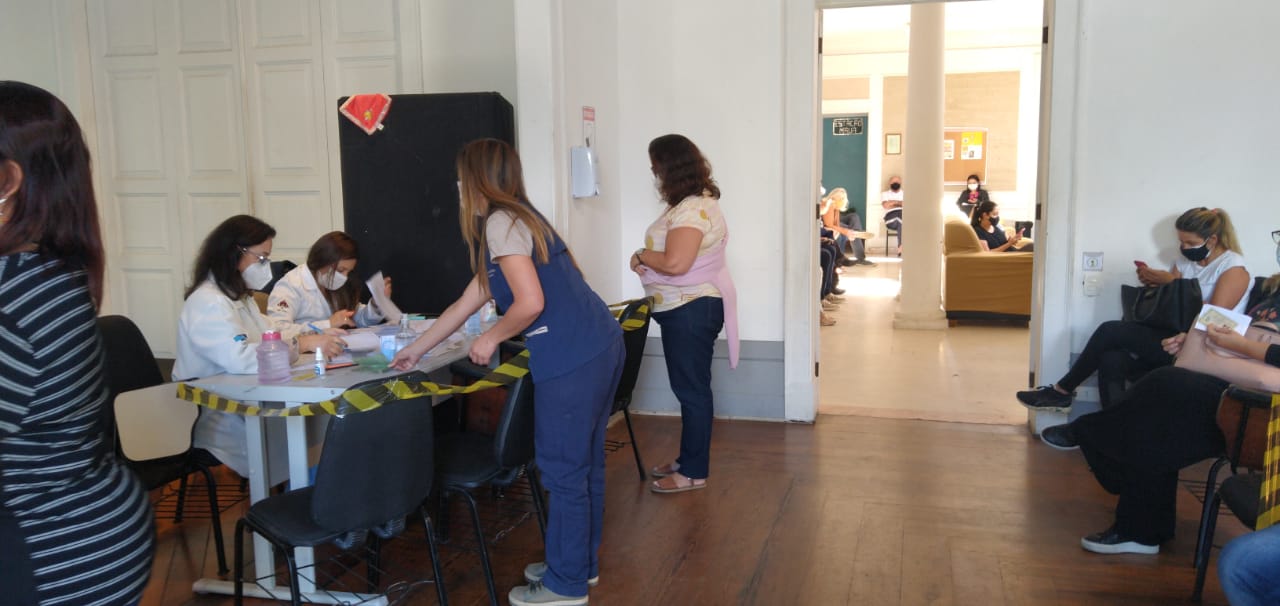 Profissionais da Educação terão mais um ponto para vacinação contra a covid-19