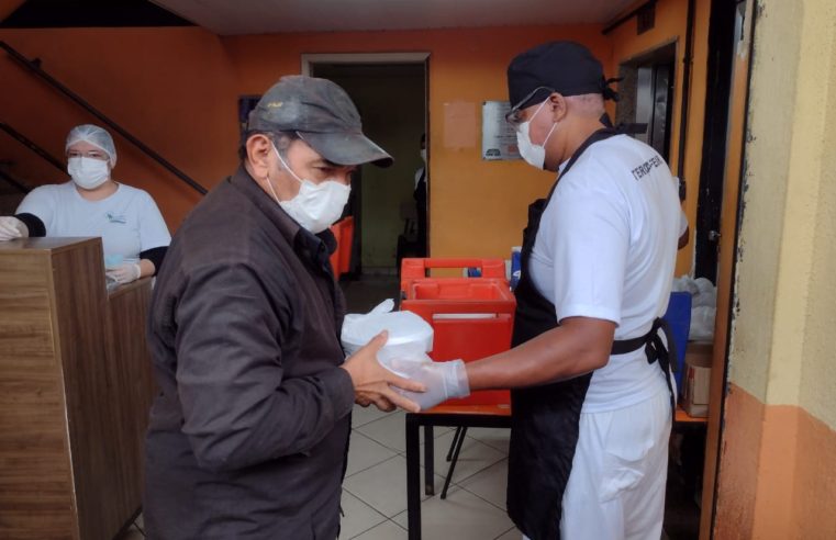 No Restaurante Popular, as histórias por trás do café da manhã a R$ 0,50 e almoço a R$ 1