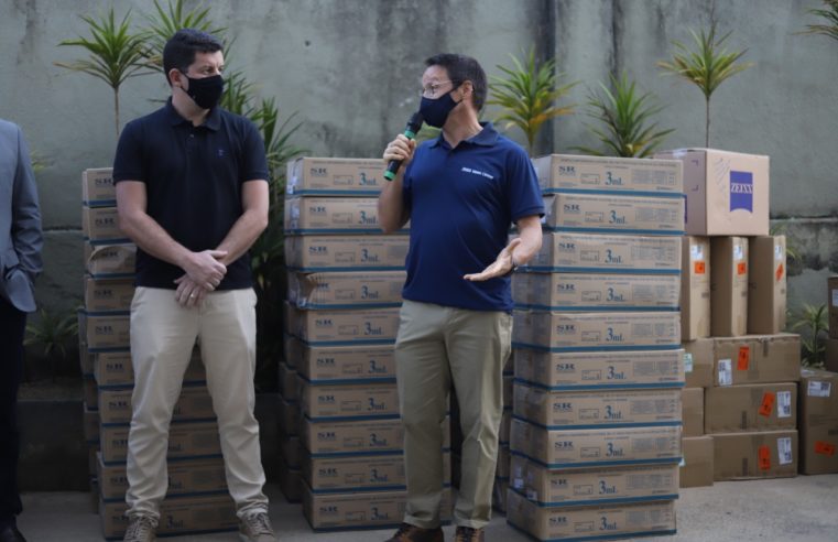 Secretaria de Saúde recebe equipamentos doados pela Zeiss