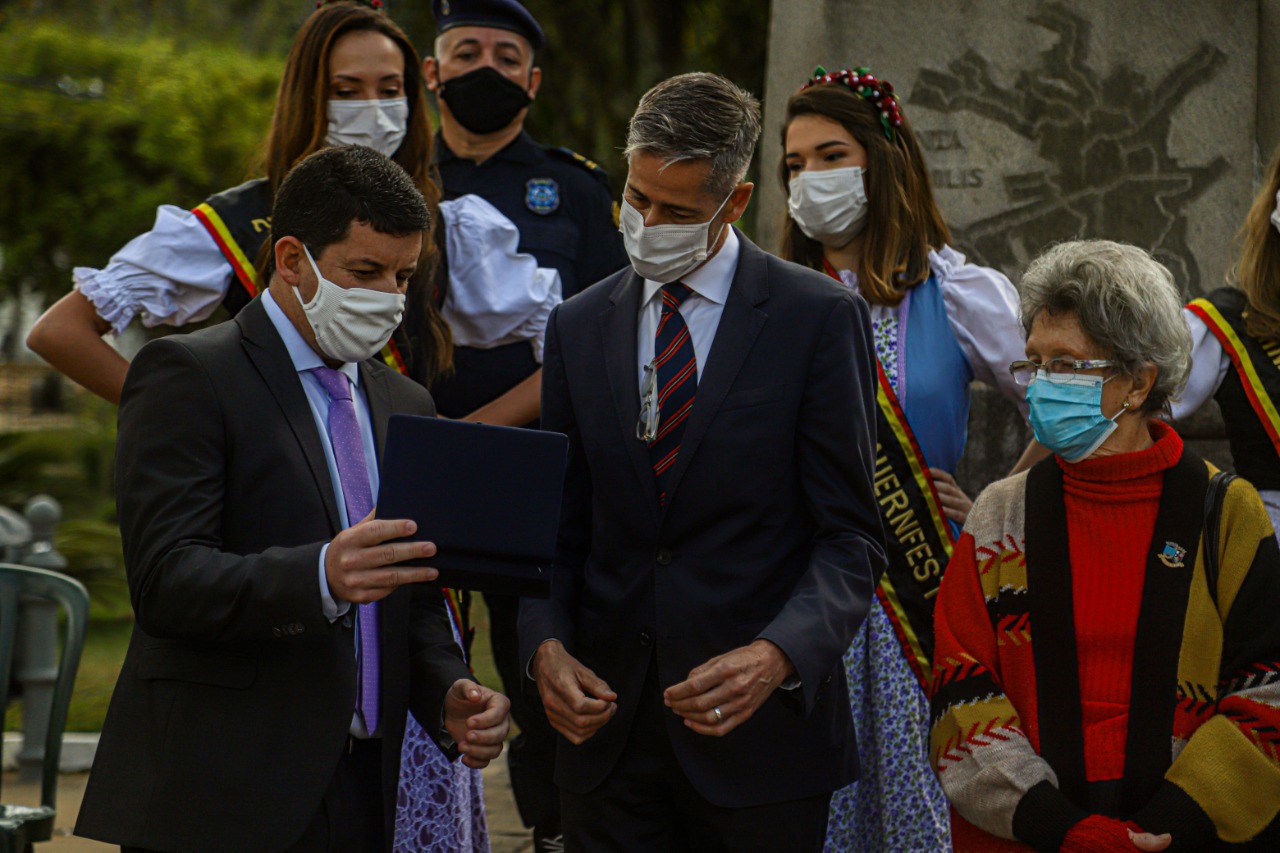 Manhã de homenagens marcam o Dia do Colono Alemão