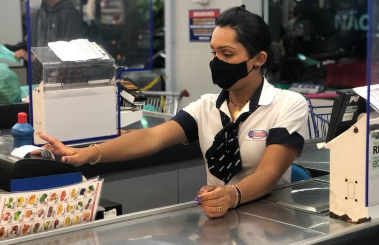 Colaboradores do Bramil Supermercados ressaltam importância do orgulho LGBTQIA+