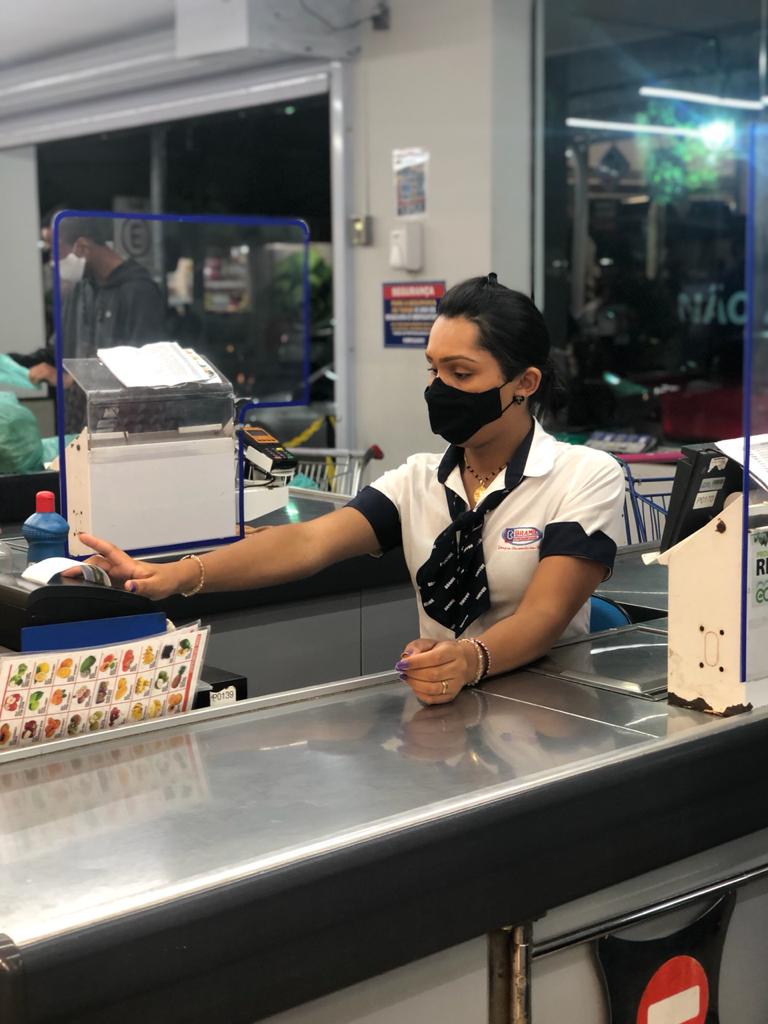 Colaboradores do Bramil Supermercados ressaltam importância do orgulho LGBTQIA+