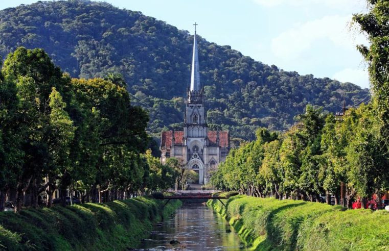 Baixas temperaturas em Petrópolis movimentam turismo e rede hoteleira