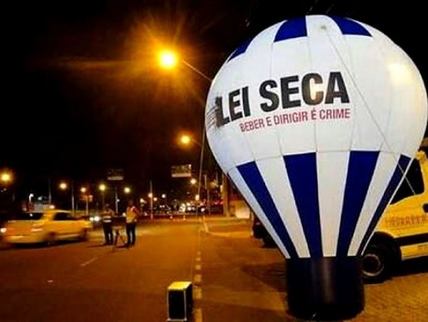 Operação Lei Seca flagra motoristas alcoolizados em Petrópolis no fim de semana