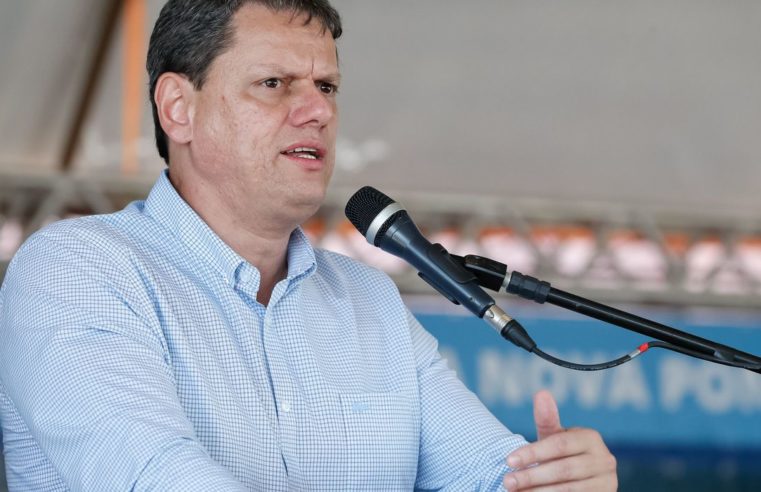 Ministro defende participação do setor privado na contratação de obras