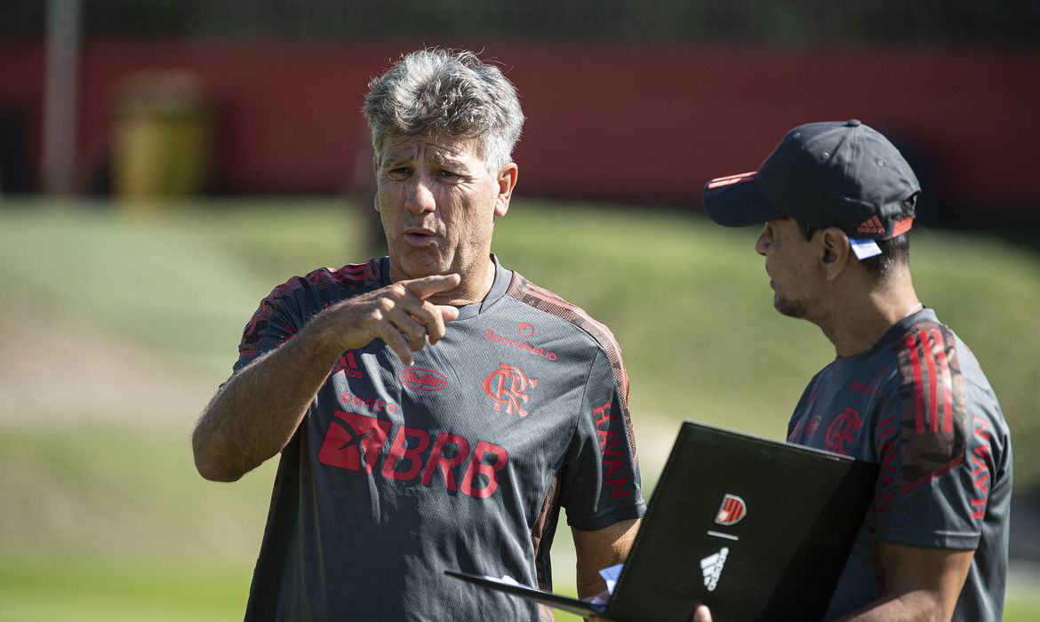 A estreia de Renato Gaúcho, Flamengo enfrenta Defensa y Justicia
