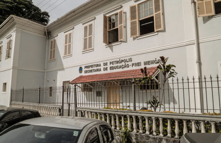 Escolas receberão documentação para matrícula até o dia 11