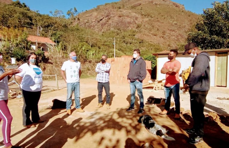 Prefeito interino Hingo Hammes visita o Quilombo da Tapera