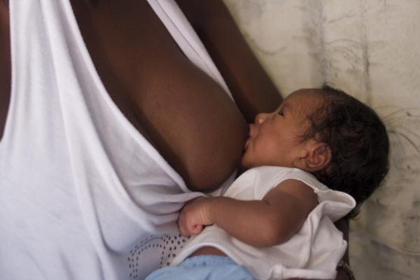 Estado do Rio de Janeiro inclui lactantes e puérperas no grupo prioritário de vacinação anti-Covid-19