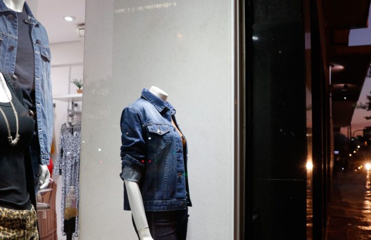 Confiança do comerciante sobe novamente e volta à zona de satisfação