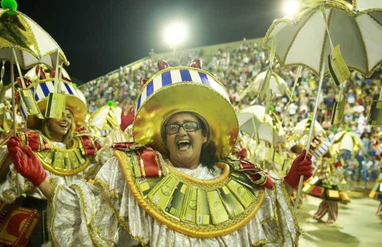 Após vacinação completa, Rio poderá ter carnaval em 2022, diz Paes