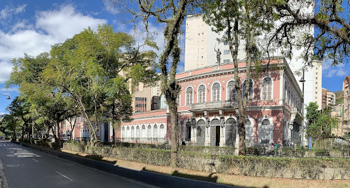 Inscrições para o ensino médio integrado no Cefet Petrópolis terminam no dia 12