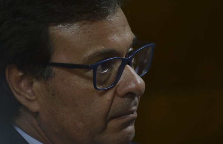 Sem Censura desta segunda-feira recebe o ministro do Turismo