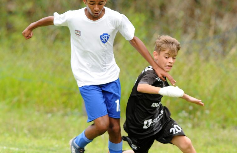 Campeonatos de futebol de campo nas categorias de base começam em setembro