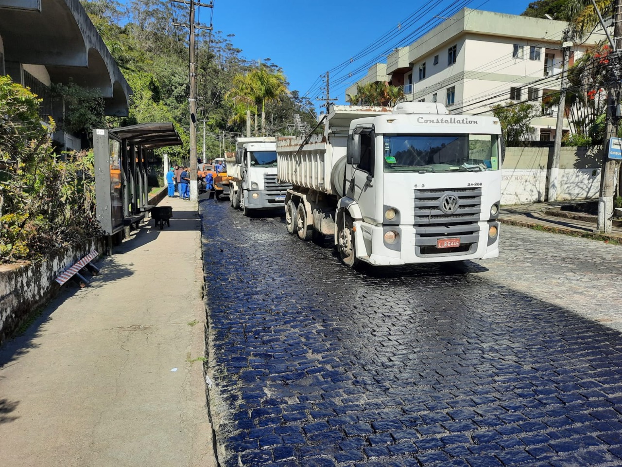 Prefeitura começa asfaltamento da Rua Dr. Paulo Hervê no Bingen