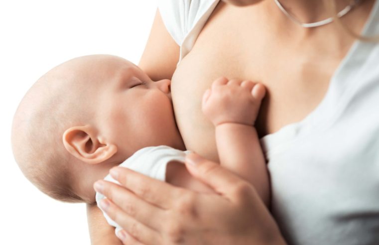 Agosto Dourado: mês de incentivo ao aleitamento materno contará com programação presencial e lives