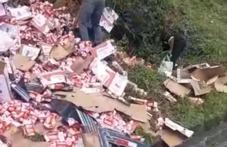 Motorista de caminhão morre após acidente na descida da serra de Petrópolis
