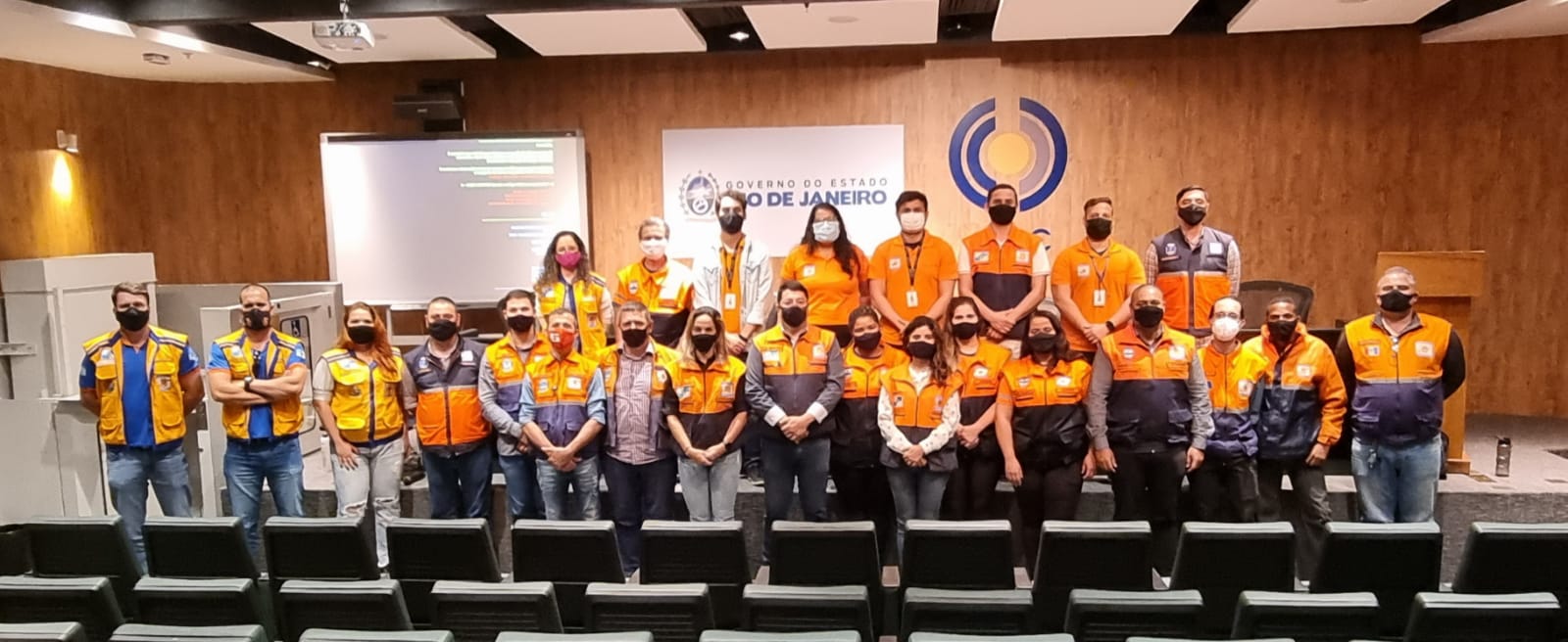 Defesa Civil de Petrópolis participa de encontro realizado pelo Centro Estadual de Monitoramento e Alerta de Desastres Naturais