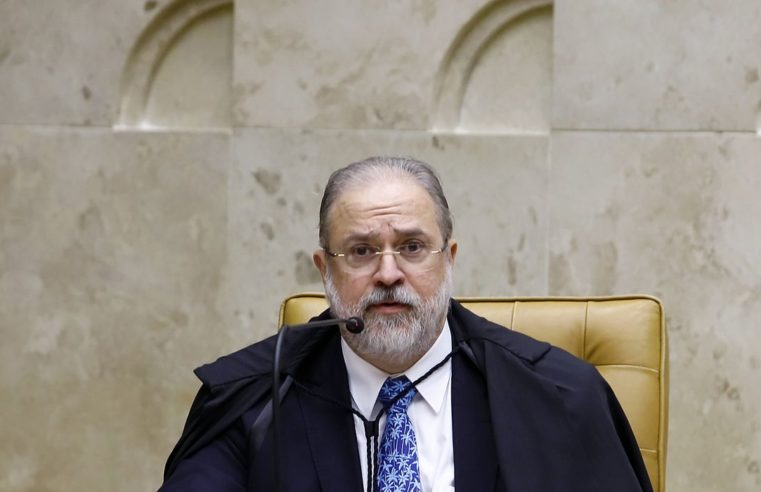 Toffoli nega pedido de subprocuradores sobre representação contra Aras
