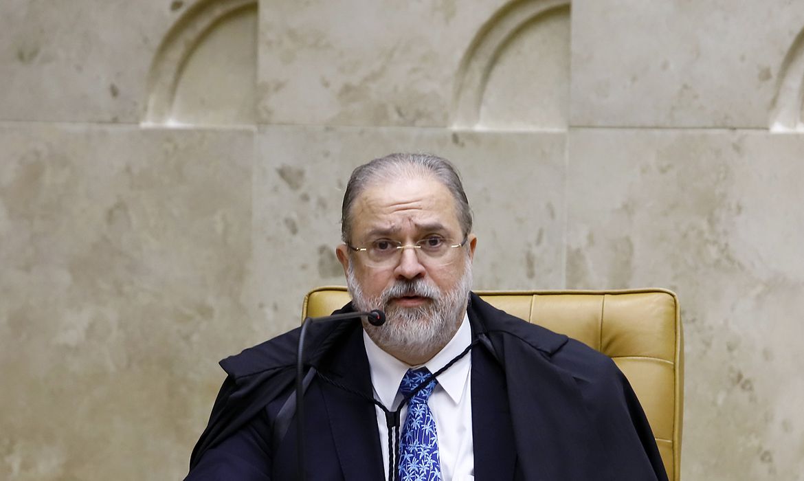 Toffoli nega pedido de subprocuradores sobre representação contra Aras