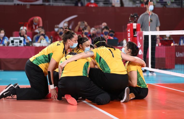 Paralimpíada: vôlei feminino brasileiro estreia com vitória em Tóquio