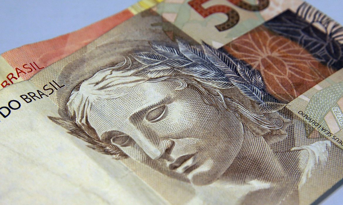 Projeto enviado à CMP abre caminho para que servidores municipais recebam FGTS retido desde a década de 80