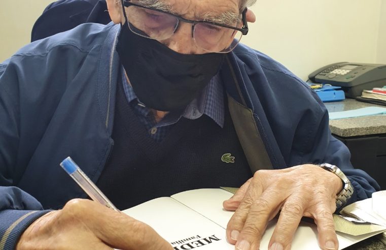 Morre médico José Loureiro da diretoria do SMH