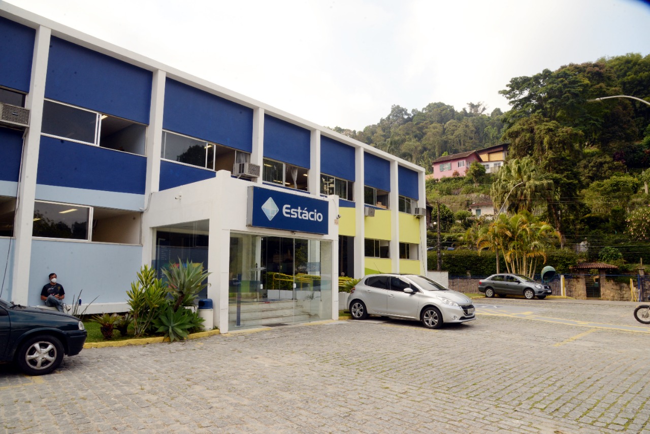 Serviços gratuitos fazem parte do Vestibular Social da Estácio Petrópolis