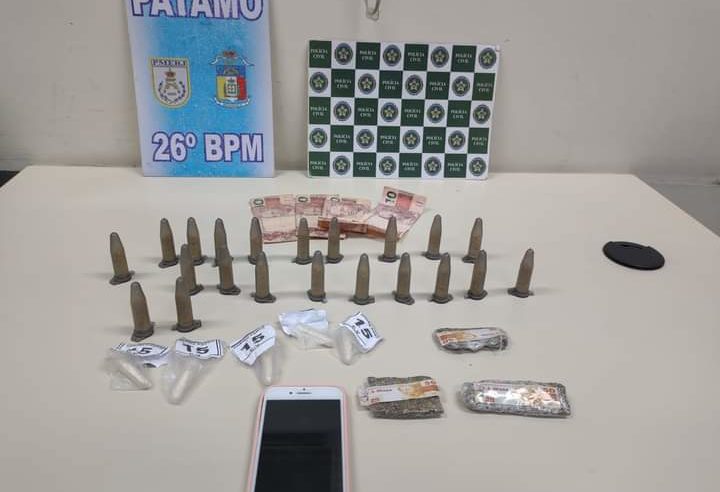 Mulher é presa em flagrante por tráfico em Itaipava
